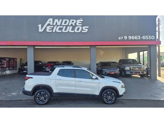 FIAT TORO 2.0 16V TURBO DIESEL FREEDOM 4WD AT9
